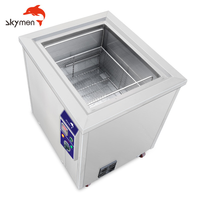 135 litrelik ultrasonik temizleme makinesi 28/40 KHz Ağır yağ lekesi pasını gidermek için